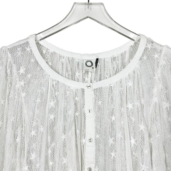 Anthropologie | Akemi + Kin Embroidered Star Print Crochet Top - Picture 3 of 10